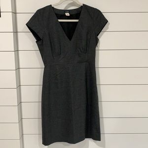 J. Crew Factory Gray V-neck Pencil Skirt Dress. Size 4.